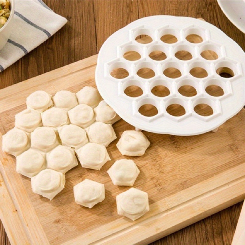Plastic Dumpling Mold,Modern D - Dumpling Press Set のレビューと価格