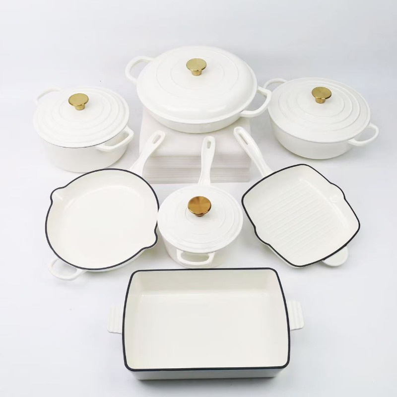 Enamel pot, cast iron pot, pot - Cast Iron Corn のレビューと価格